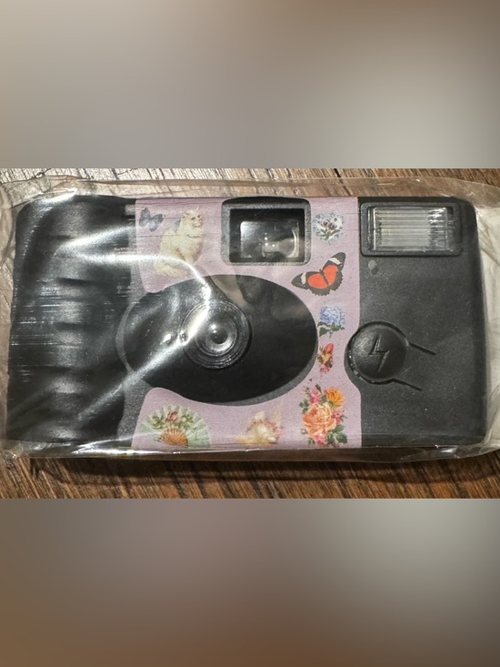 Urban Outfitters Other - NWT UO Single-Use Camera